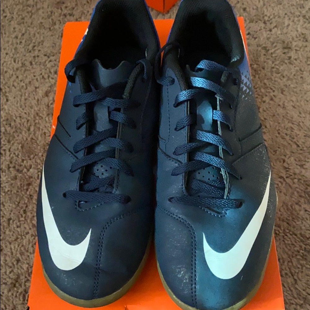 JR NIKE BOMBA IC
